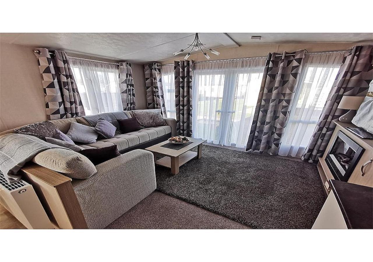 Caravan On Fantastic Site Dunbar Exterior photo